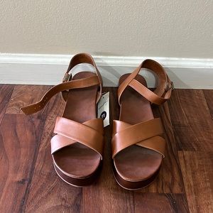 NWT Target Universal Threads Women's Sandals Sz 11